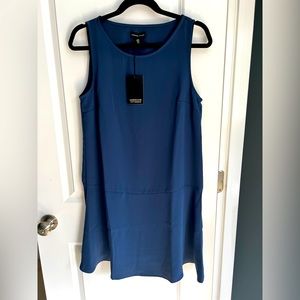 NWT Adrienne Vittadini size S dress, hits mid thigh